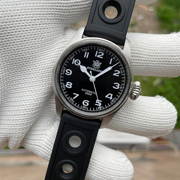 Steeldive SD1928M The Murph Pilot Watch - Onion Crown