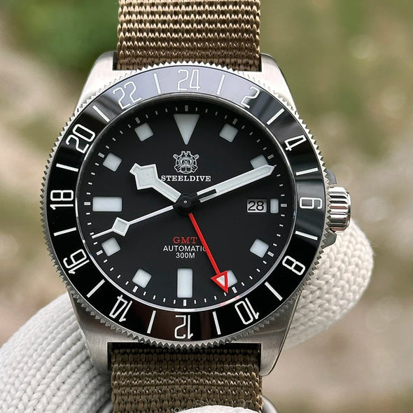 Steeldive SD1925GMT 43mm NH34 Men Watch
