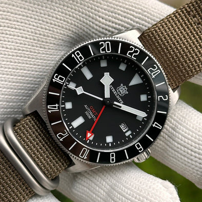 Steeldive SD1925GMT 43mm NH34 Men Watch