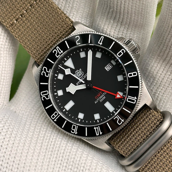 Steeldive SD1925GMT 43mm NH34 Men Watch