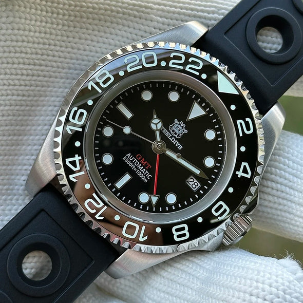 Steeldive SD1964 45mm NH34 GMT Diver Watch