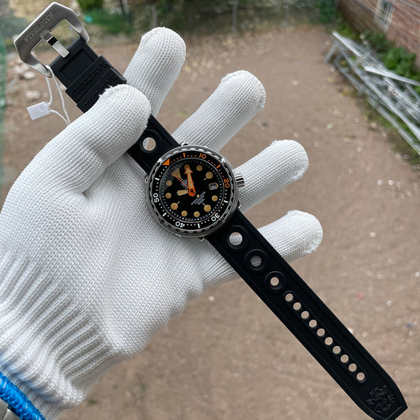 Steeldive Vintage SD1975V Tuna Dive Watch