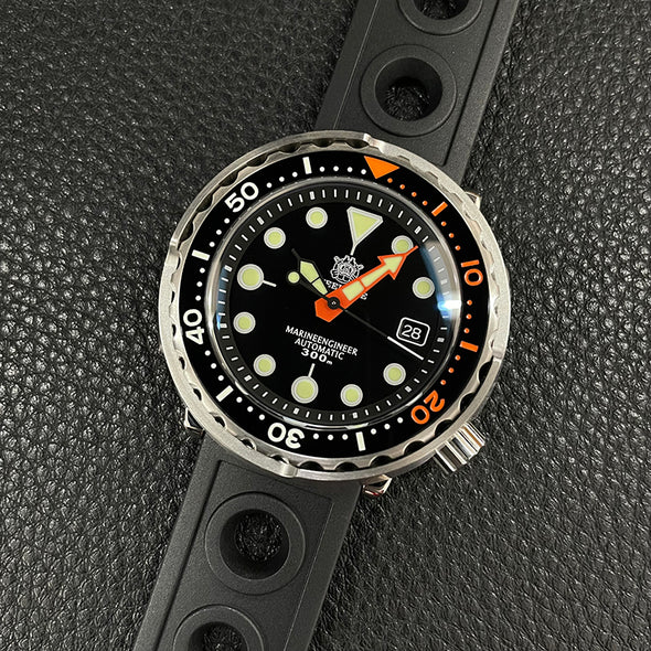 Steeldive Colorful SD1975C Tuna Dive Watch